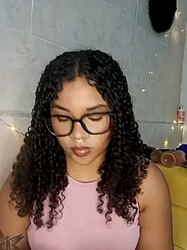 BrianaSweetxxx online show from 04.15.26