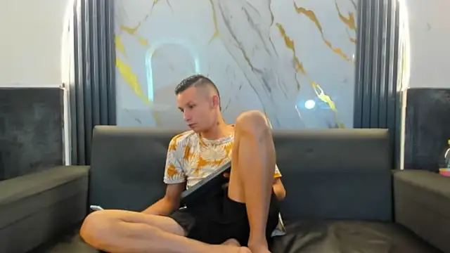 Isaak 26 online show from 03.18.26