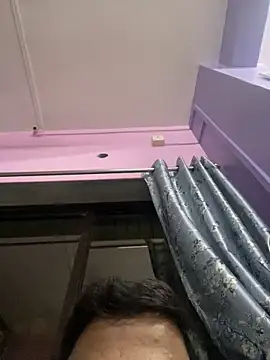 Snapshot of hassuniii chatting on 02.26.26 hassuniii online show from 02.26.26