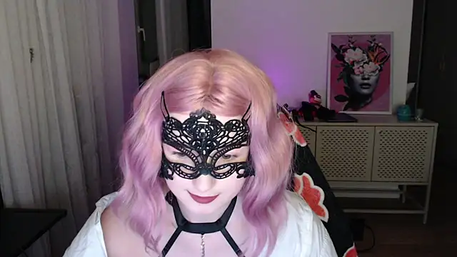 Snapshot of LunaXcherry chatting on 02.24.26 LunaXcherry online show from 02.24.26