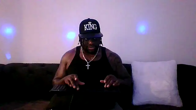 Snapshot of darkstallion7 chatting on 02.18.26 darkstallion7 online show from 02.18.26