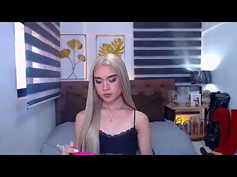 JuicyCockThea online show from 04.09.26