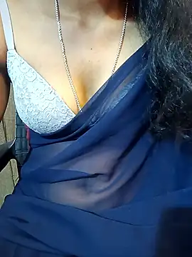 Snapshot of manu_sexy_ chatting on 02.20.26 manu sexy online show from 02.20.26