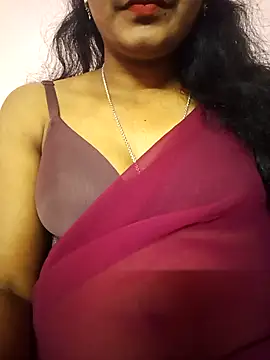 Snapshot of manu_sexy_ chatting on 02.21.26 manu sexy online show from 02.21.26