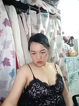 Strawberry-wet online show from 04.09.26