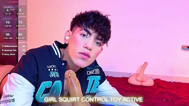 max femboy online show from 06.04.26