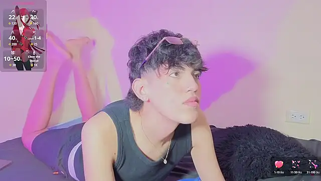 Snapshot of max_femboy chatting on 07.12.26 max femboy online show from 07.12.26