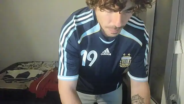 Snapshot of joaquin420_hot chatting on 02.09.26 joaquin420 hot online show from 02.09.26