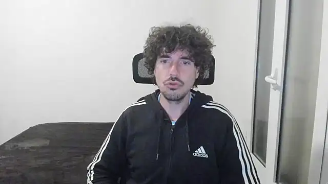 Snapshot of joaquin420_hot chatting on 02.22.26 joaquin420 hot online show from 02.22.26