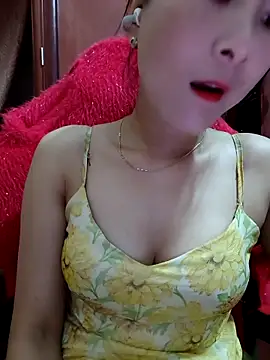 Snapshot of Aly_live chatting on 02.27.26 Aly live online show from 02.27.26