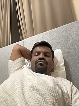 Snapshot of bhagihero chatting on 02.13.26 bhagihero online show from 02.13.26