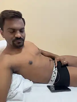 Snapshot of bhagihero chatting on 02.15.26 bhagihero online show from 02.15.26