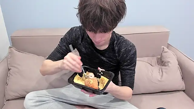 Snapshot of Ur_NextDoor_Boy chatting on 02.12.26 Ur NextDoor Boy online show from 02.12.26