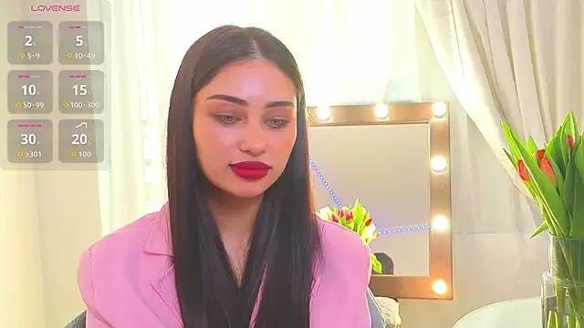 Sofia Plump online show from 03.08.26