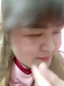 Snapshot of Kee-kimlee chatting on 02.12.26 Kee-kimlee online show from 02.12.26