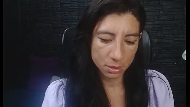 Snapshot of BrendaaCruz chatting on 02.13.26 BrendaaCruz online show from 02.13.26