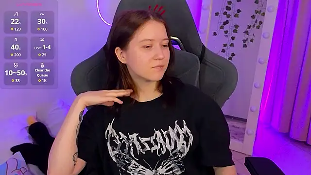 Snapshot of MmollyMay chatting on 02.20.26 MmollyMay online show from 02.20.26