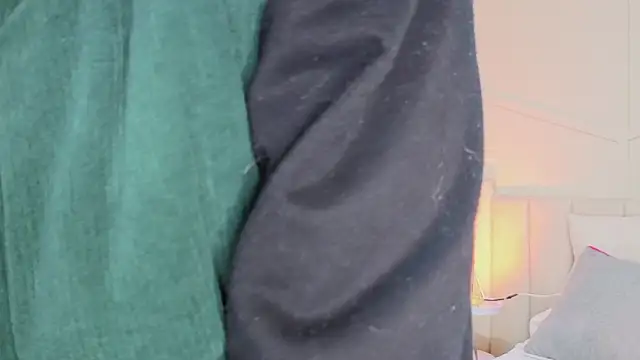 Snapshot of Eyes_moon_ chatting on 03.03.26 Eyes moon online show from 03.03.26