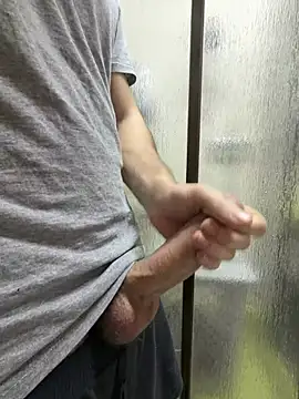 Snapshot of buyukyarak31 chatting on 03.01.26 buyukyarak31 online show from 03.01.26