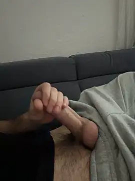 buyukyarak31 online show from 04.17.26