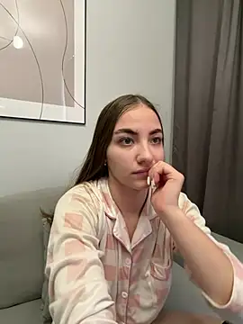  Patricia P online show from 03.06.26