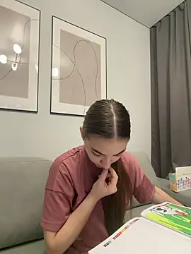  Patricia P online show from 04.15.26