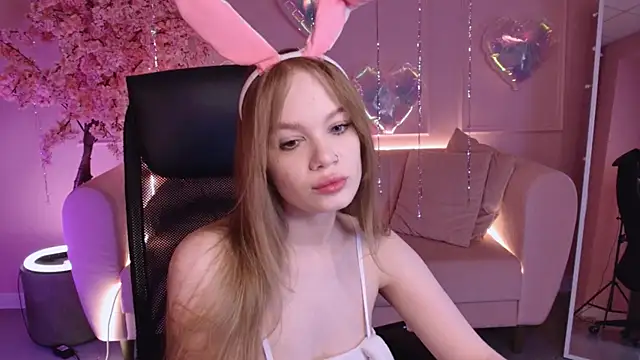 Snapshot of AmyNox chatting on 02.23.26 AmyNox online show from 02.23.26