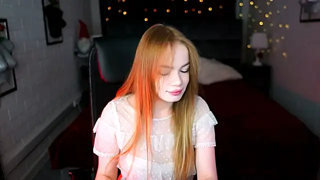 Snapshot of AmyNox chatting on 05.04.26 AmyNox online show from 05.04.26