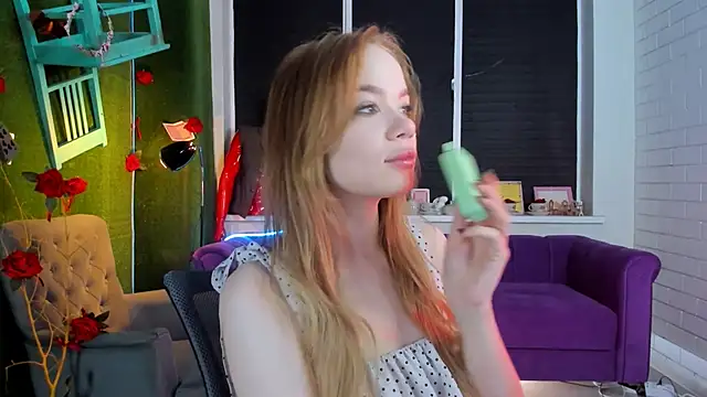 Snapshot of AmyNox chatting on 06.06.26 AmyNox online show from 06.06.26