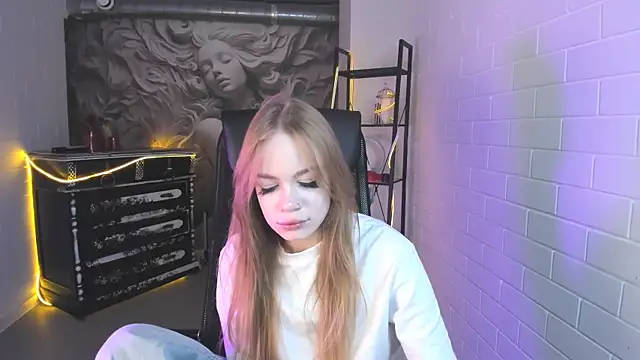 Snapshot of AmyNox chatting on 07.11.26 AmyNox online show from 07.11.26
