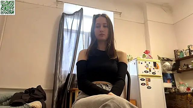 VickieKush online show from 04.10.26
