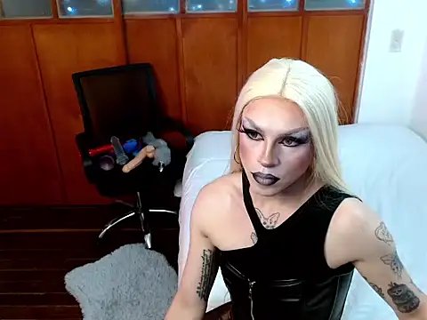 DanniHotBoy02 online show from 02.13.26