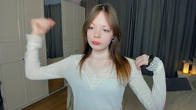 LavenderMitten online show from 02.20.26