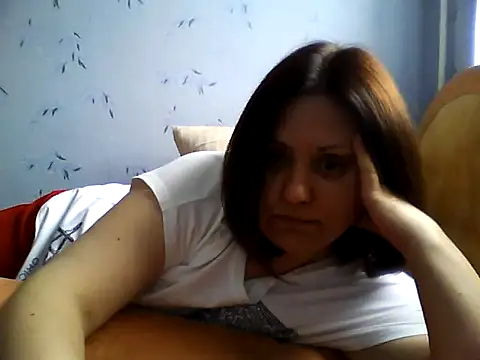 Snapshot of LockyCharm111 chatting on 05.17.26 LockyCharm111 online show from 05.17.26