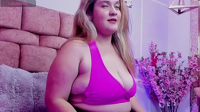 CurvaDorada noa online show from 03.05.26