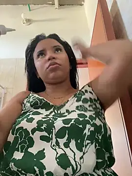 Snapshot of Lucy_strong1 chatting on 02.25.26 Lucy strong1 online show from 02.25.26