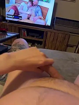 Snapshot of Hornyboy29cum chatting on 05.11.26 Hornyboy29cum online show from 05.11.26
