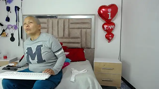 nat evans8 online show from 03.12.26