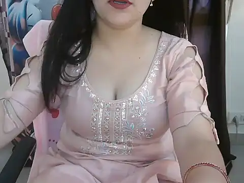 Snapshot of _chitranshi chatting on 05.30.26 chitranshi online show from 05.30.26