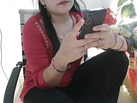Snapshot of _chitranshi chatting on 06.02.26 chitranshi online show from 06.02.26