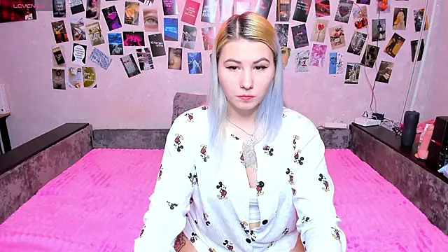 x Ulya1cutex online show from 02.18.26