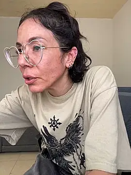 JeanneDuval8888 online show from 06.04.26