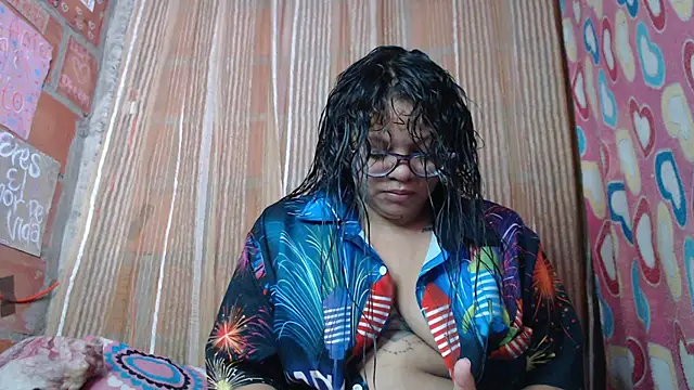 vanuslovelatina online show from 03.18.26