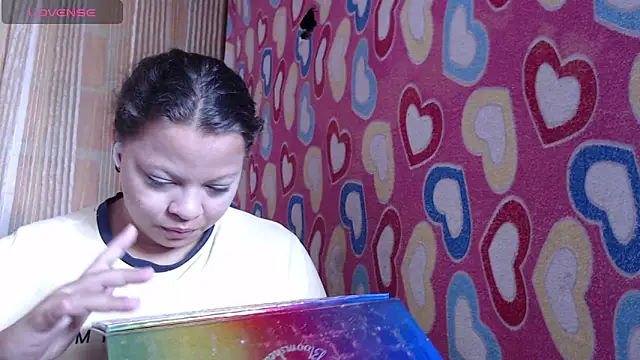 vanuslovelatina online show from 04.16.26