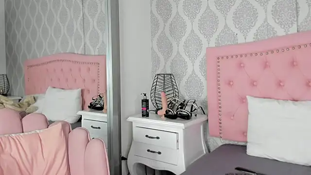 luciana lopez 7 online show from 03.02.26