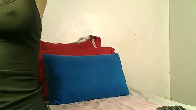 Snapshot of Mabelle_Eveline chatting on 07.06.26 Mabelle Eveline online show from 07.06.26