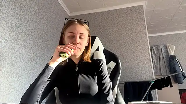 Sweety Burger online show from 02.22.26