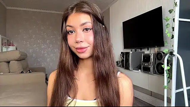 You Club Winx online show from 04.10.26