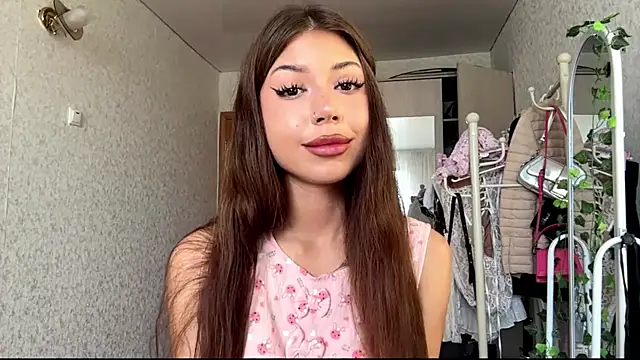 Snapshot of You_Club_Winx chatting on 07.19.26 You Club Winx online show from 07.19.26
