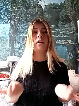 EvaTallor online show from 04.20.26